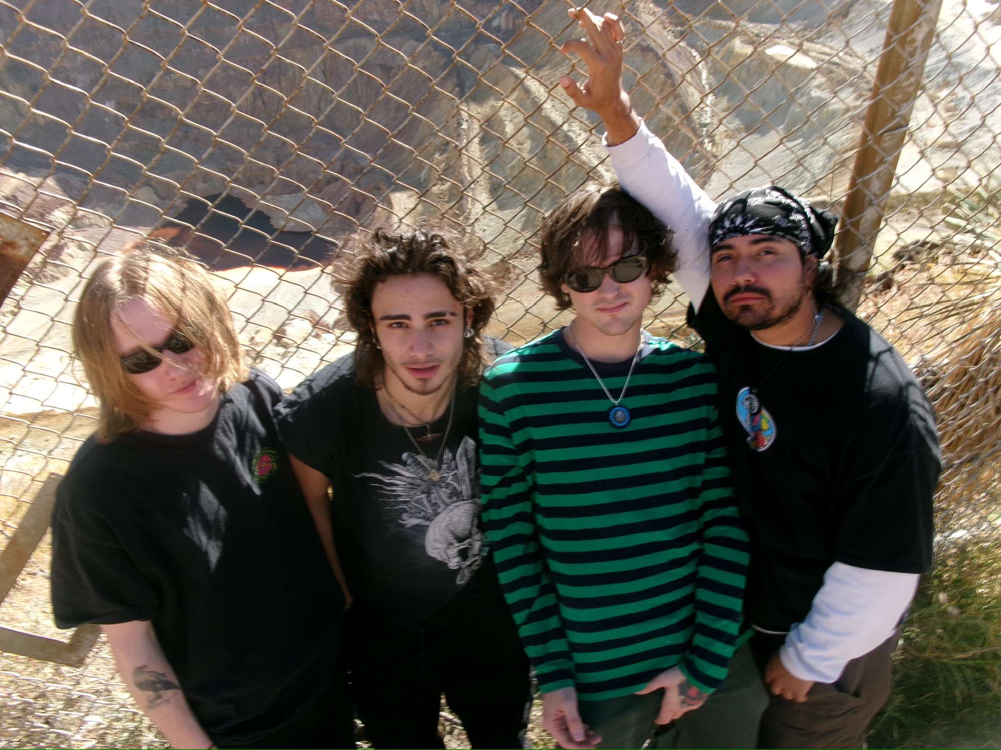 Biiiuh “Noisy House” Album Creates An Immersive Wall Of Sound And Emotion